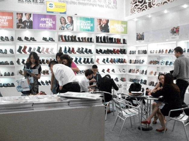 school shoes oem